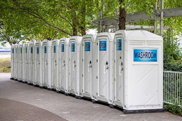 Best Porta potty rental near me  in Beachwood, OH
